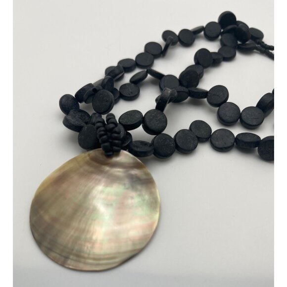 NY & Co Black Beaded Necklace Abalone Shell Statement Pendant Mother of Pearl - Picture 4 of 7